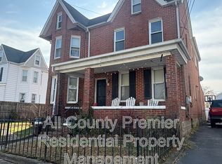 717 Schiller Ave, Hamilton, NJ 08610