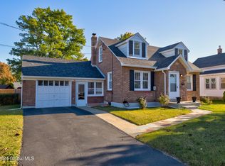 2260 Greenpoint Ave, Schenectady, NY 12303