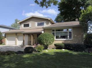 19 N Donald Ave, Arlington Heights, IL