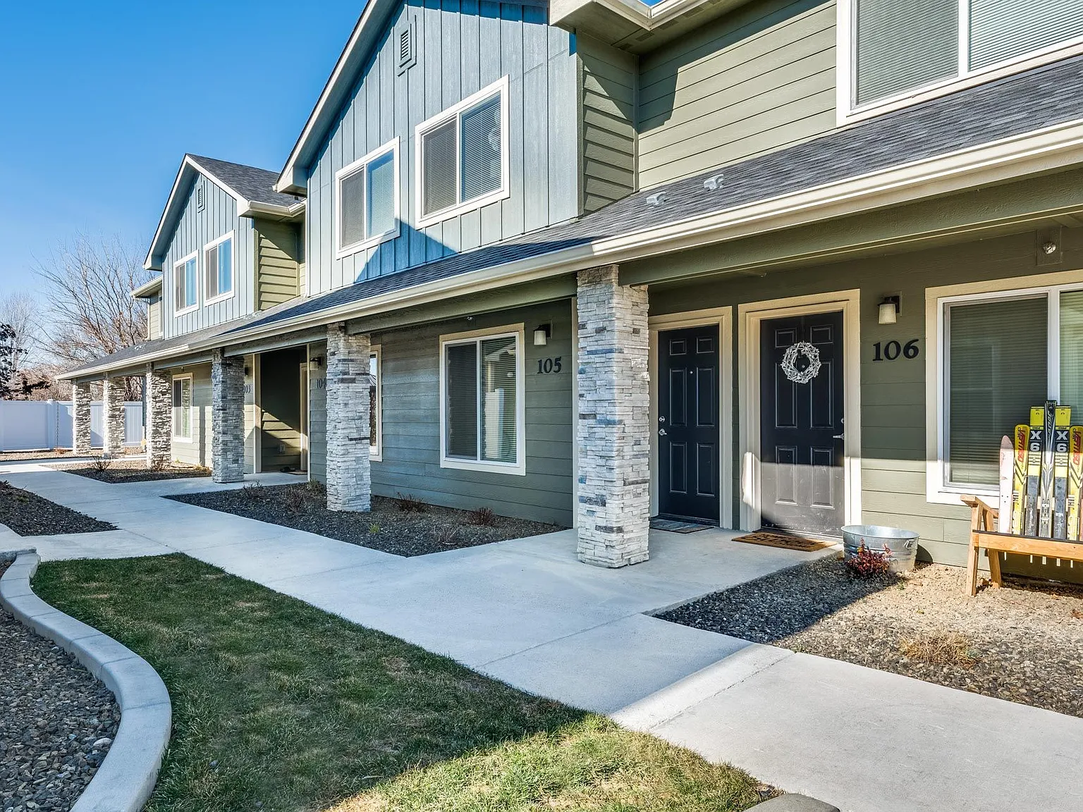 Marena Townhomes — Photo 1