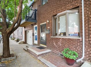 910 Greenwich St, Philadelphia, PA 19147