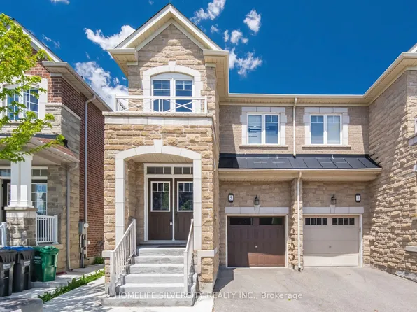 5 Baffin Cres, Brampton, ON L7A 4K7