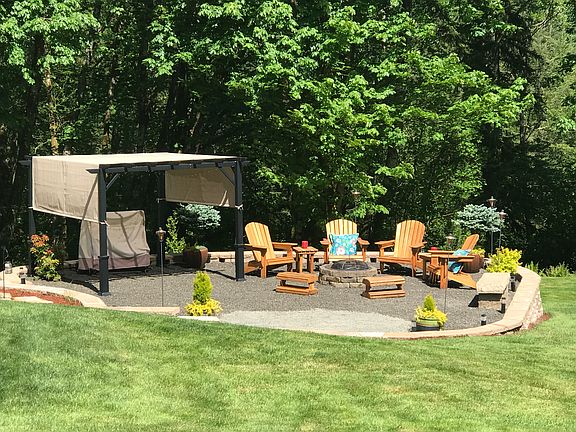 Landscape Fire-pit area