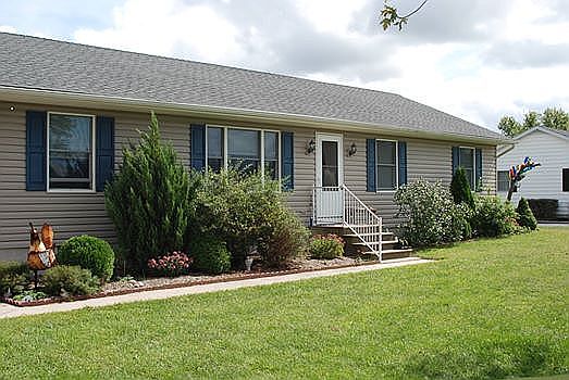 1st image of 31806 Waples St
