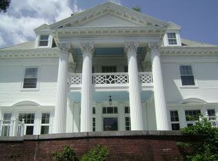 13 Mansion Rd, Wakefield, MA 01880