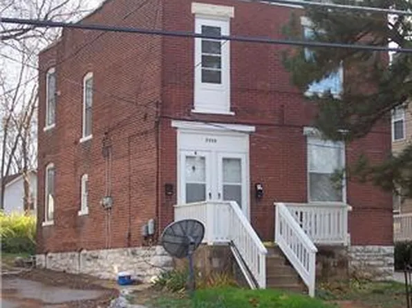 7552 Woodland Ave, Saint Louis, MO 63143