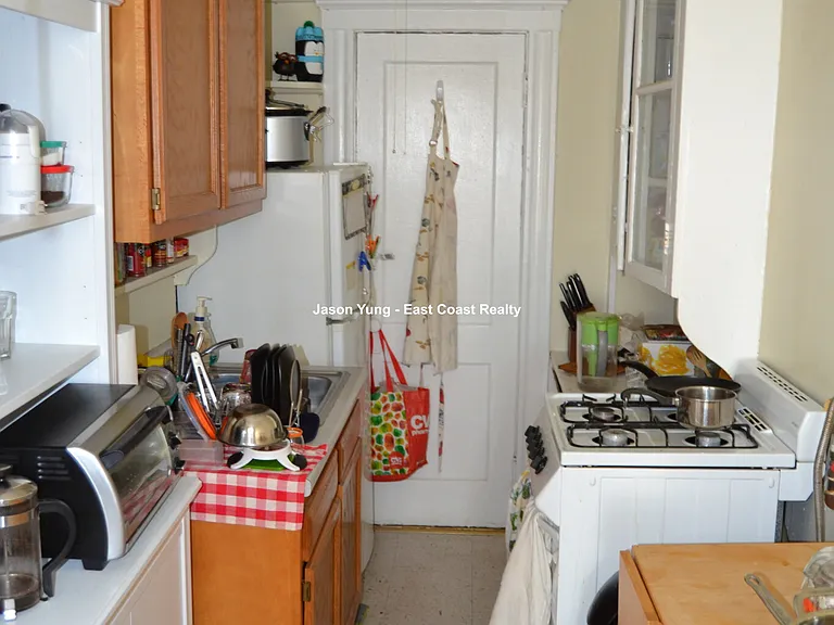 221 Kelton St #16 — Photo 3