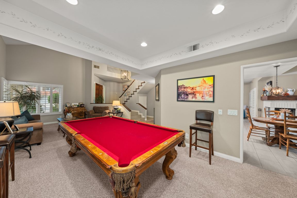 next background image