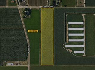 555 Apricot Ave, Patterson, CA 95363