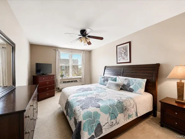 333 Bronx River Road #712, Yonkers, NY 10704