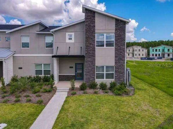 4239 Paragraph Dr, Kissimmee, FL 34746