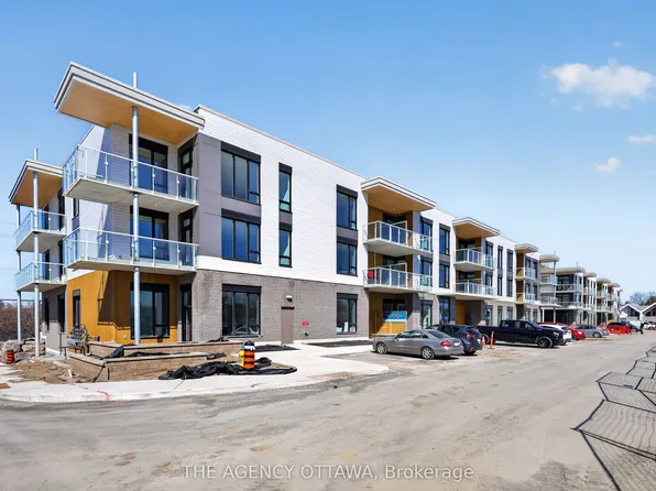 3071 Riverside Dr #103, Ottawa, ON K1V 9R2