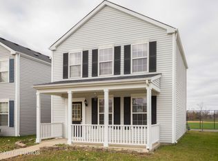 50 Harmony Ln, Romeoville, IL 60446