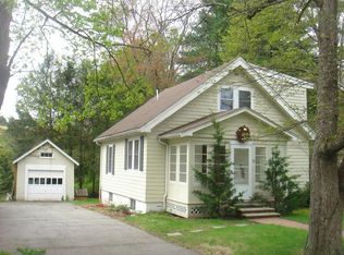 15 Woodland Rd, Wellesley, MA 02481