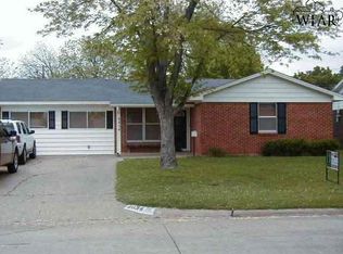 4634 N Shore Dr, Wichita Falls, TX 76310