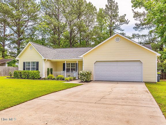 3rd image of 7394 Red Stone Court