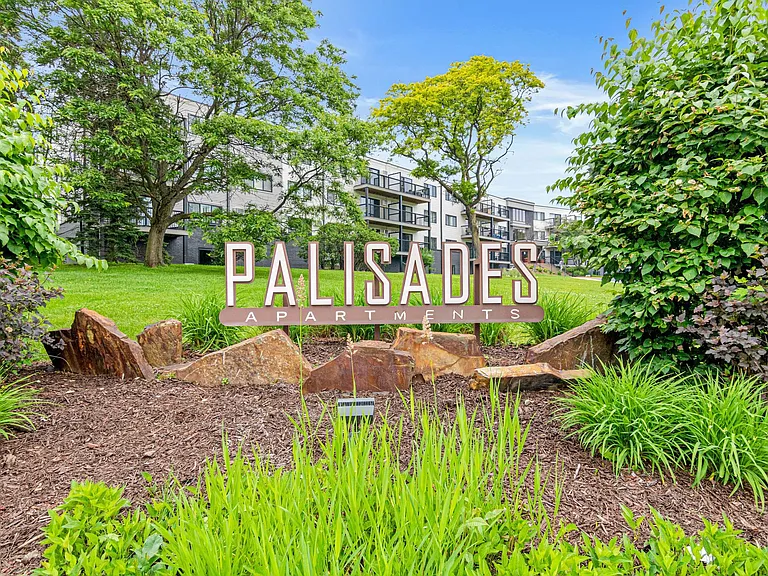Palisades — Photo 24
