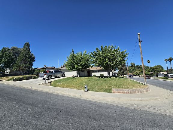 5th image of 2801 Loyola St