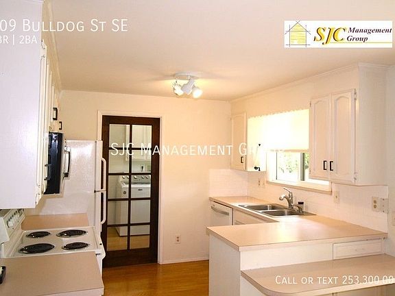 5th image of 509 Bulldog St SE