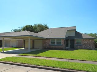 2006 Whitebriar Dr, Deer Park, TX 77536