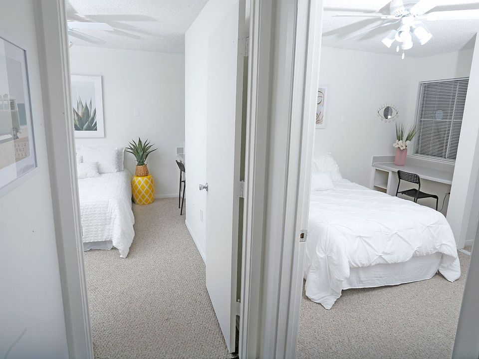 2nd image of 2601 SW Archer Rd APT 234