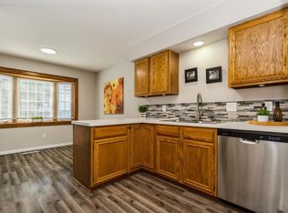 1262 County Road C E, Maplewood, MN 55109