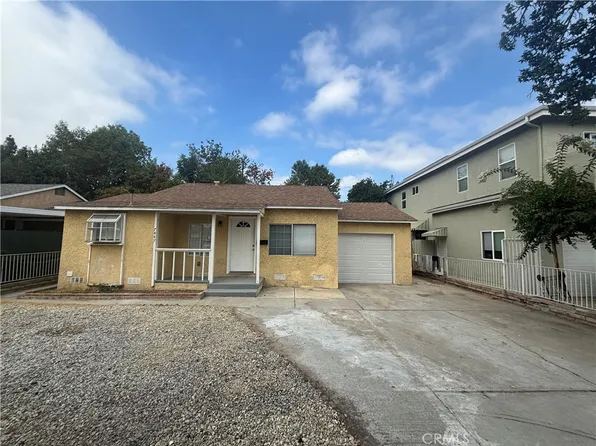 7447 Loma Verde Ave, Canoga Park, CA 91303