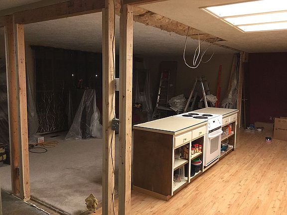 4th image of 9532 W Atmore Dr