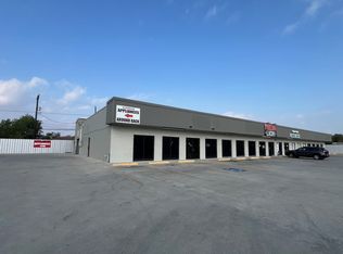933 Airline Rd, Corpus Christi, TX 78412