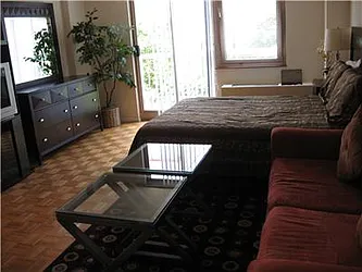 Sold by RELO REDAC INC.