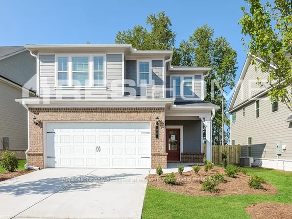 147 Rockaway Dr S, Dawsonville, GA 30534