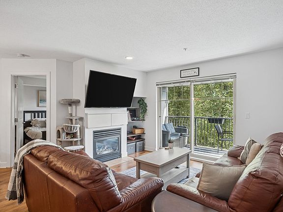 5th image of 12020 207a St #305