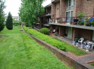 1835 S Hawthorne Rd, Winston Salem, NC 27103