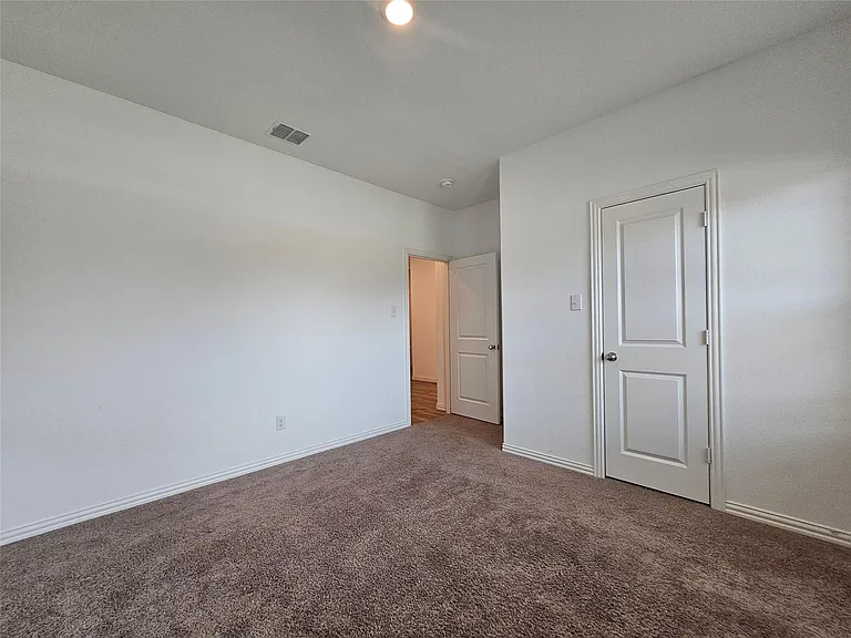 1216 Smoketree Ln — Photo 13