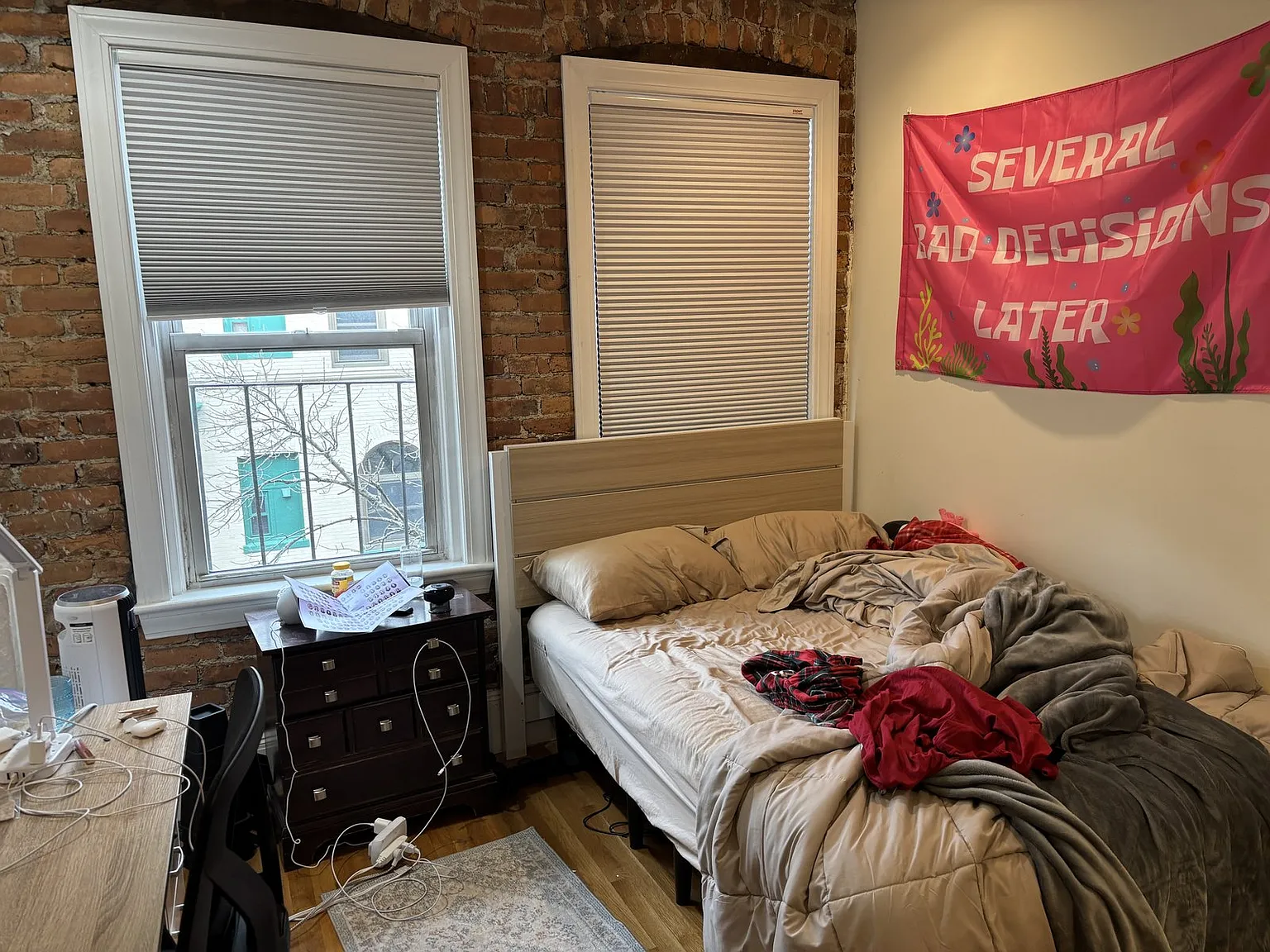 3 bed, 9999 sqft, $5,350 — Photo 3