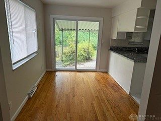 2nd image of 3326 Forent Ave