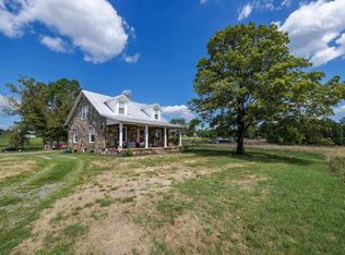 100 Walkup Ln, Dayton, VA 22821