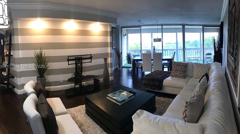 6901 Environ Blvd #5F