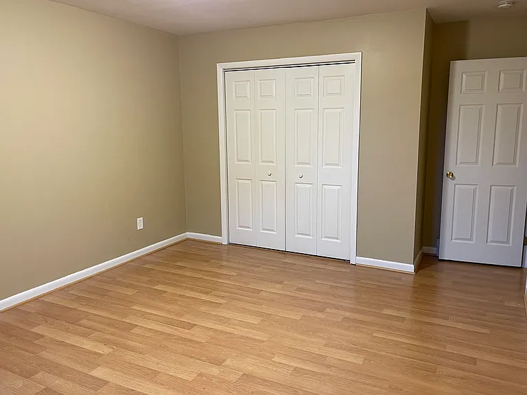 8220 Vicksburg Pl — Photo 9