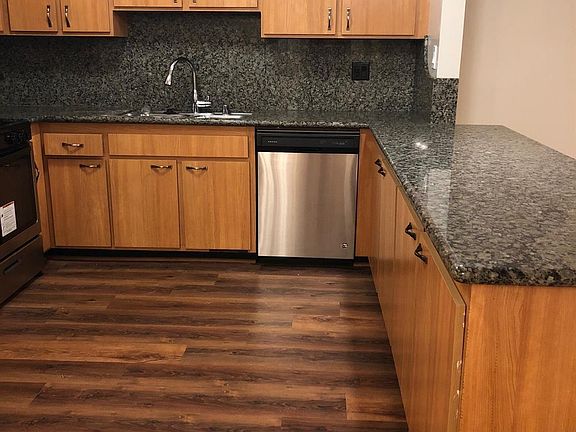 2nd image of 310 N Jackson St APT 121
