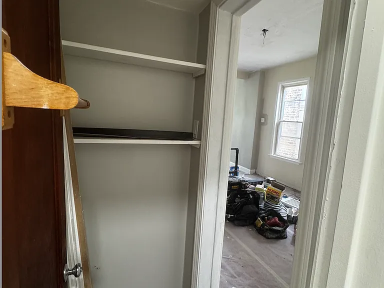 1348 N Bell Ave #2F — Photo 7