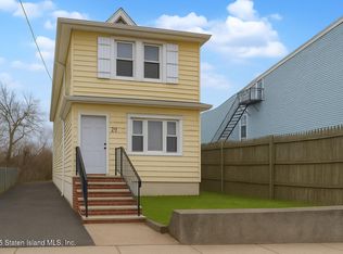 229 Pulaski Ave, Staten Island, NY 10303
