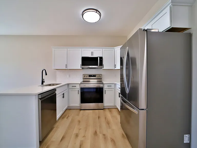 781 W Palomino Ave — Photo 12