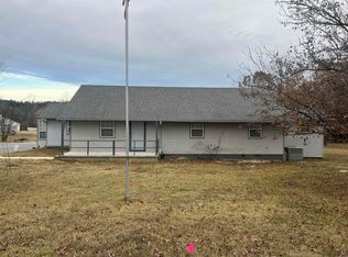 11812 McAlister Rd, Little Rock, AR 72206