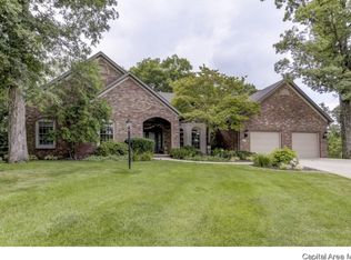 517 Appomattox Dr, Springfield, IL 62711