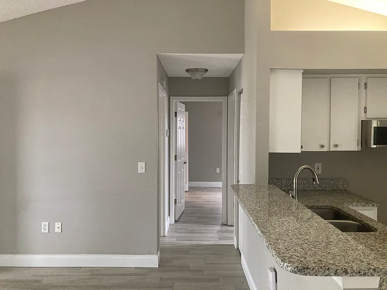 5096 NW 19th Pl — Photo 10