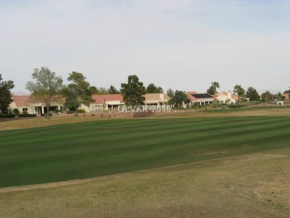 4th image of 9044 Sundial Dr