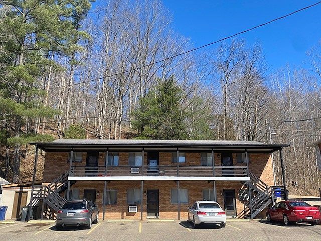 1st image of 504 Richland Ave