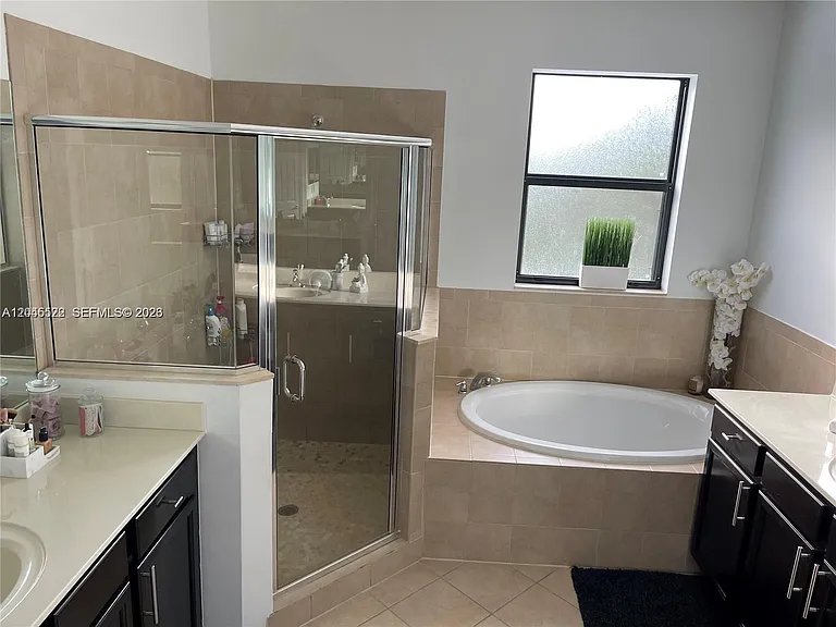 8719 W 33rd Ave — Photo 16