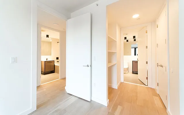 Rented by Trilanda Realty LLC | media 59